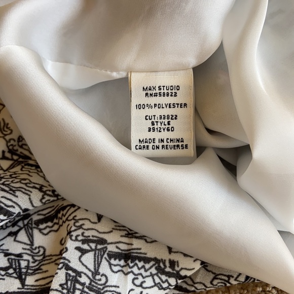 SOLD! Max Studio sailboat dress - Picture 9 of 16